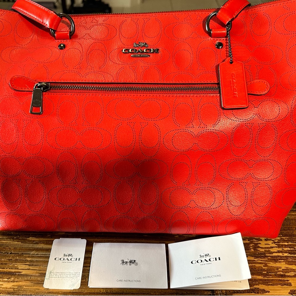 Coach Leather Handbag 👜 Miami Red Style # 1499